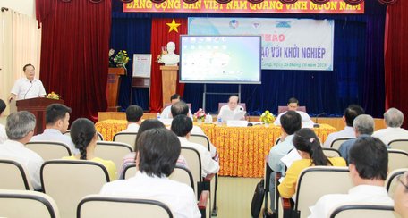  Các đại biểu tham dự đưa ra nhiều ý kiến đóng góp cho khởi nghiệp phát triển.