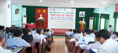 Hội nghị toàn quốc Vietgeo 2019 tại Trường ĐH Xây dựng Miền Tây.