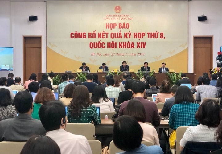 Quốc hội họp báo công bố kết quả kỳ họp thứ 8, Quốc hội khoá XIV. 