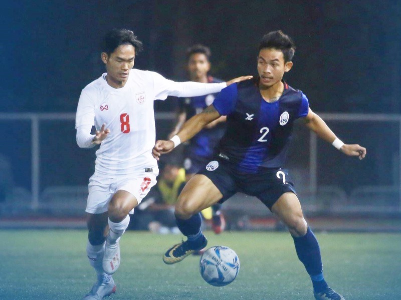 U22 Myanmar (áo trắng) chính thức giành vé vào bán kết SEA Games 30 (Ảnh: MFF).