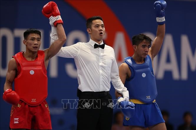 Bùi Trường Giang mang về tấm HCV thứ 2 cho đội Wushu Việt Nam. Ảnh: TTXVN.