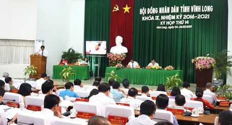 Quang cảnh kỳ họp