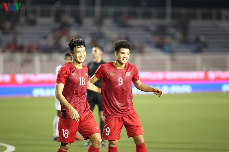 U22 Việt Nam đang chỉ còn cách tấm HCV lịch sử ở SEA Games đúng 1 trận đấu. (Ảnh: Ngọc Duy). 