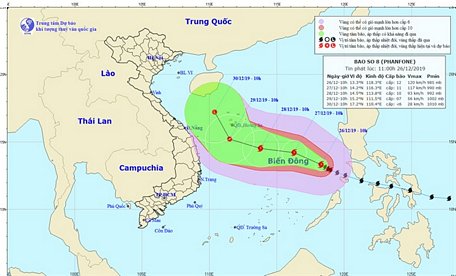 Hướng đi dự kiến của bão Phanfone.