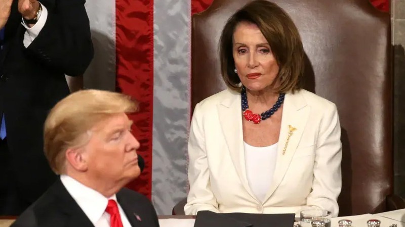 Tổng thống Trump và Chủ tịch Hạ viện Pelosi. Ảnh: Reuters