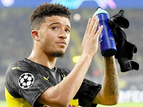 Jadon Sancho được nhiều đội bóng lớn ở châu Âu theo đuổi (Ảnh: Getty Images).