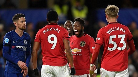  M.U tiếp tục khiến Chelsea phải ôm hận.