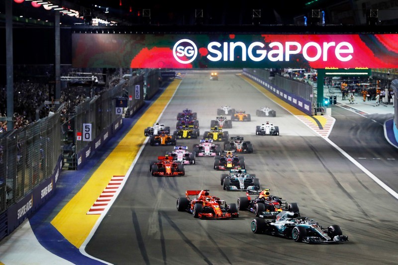 Singapore Grand Prix - Một trong những đường đua xe F1 ấn tượng nhất thế giới.