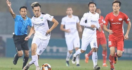 Sau vòng đấu thứ hai, VFF quyết định hoãn Giải V-League.