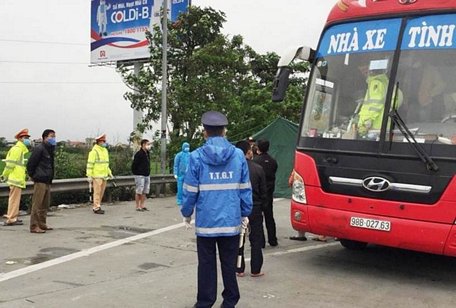 Việc thực hiện cách ly xã hội có tác động rất lớn đến tốc độ lây lan của dịch bệnh; việc áp dụng sớm sẽ có hiệu quả cao hơn.