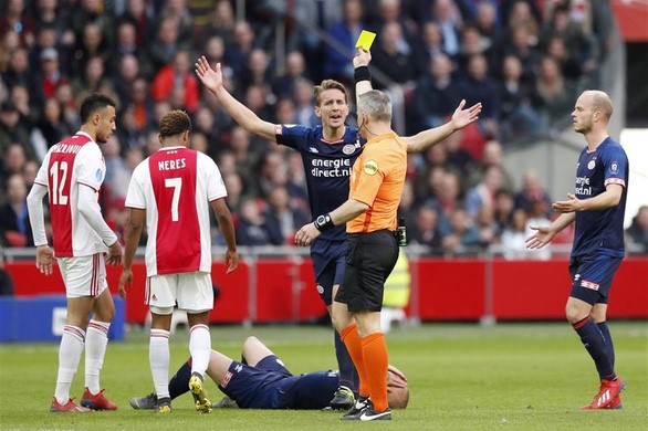 Mùa giải hiện tại của Eredivisie xem như đã chấm dứt - Ảnh: PRO SHOT