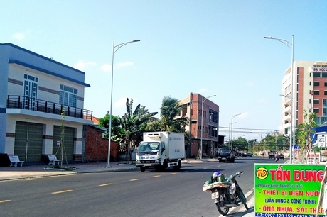 Tỉnh chỉ đạo quyết liệt thực hiện và giải ngân kế hoạch vốn đầu tư công, nhất là các dự án lớn, trọng điểm, chương trình mục tiêu quốc gia...