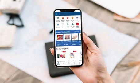 Người dùng đi siêu thị VinMart trên iPay Mobile. (Ảnh: CTV)