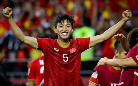 Trong số các cầu thủ thuộc lứa Quang Hải, HLV Park Hang-seo chỉ còn duy nhất Đoàn Văn Hậu cho SEA Games 2021.