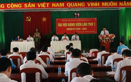 Toàn cảnh đại hội. 