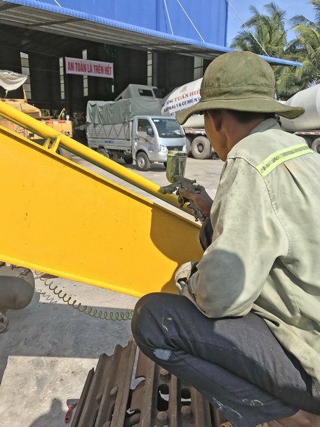 Khẩu hiệu tuyên truyền về ATVSLĐ được treo tại một doanh nghiệp.