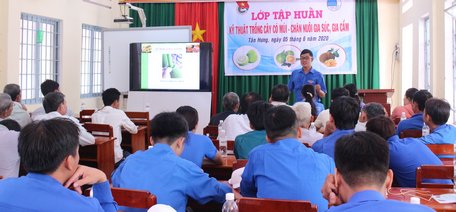 Tập huấn chuyển giao khoa học kỹ thuật cho đoàn viên thanh niên và người dân địa phương