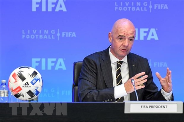 Chủ tịch FIFA Gianni Infantino phát biểu tại cuộc họp báo ở Zurich, Thụy Sĩ ngày 25/6/2020. (Ảnh: AFP/TTXVN)