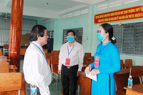 Điểm thi Trường THPT Tam Bình có 204 thí sinh dự. Tất cả học sinh này đều thi bài thi môn Khoa học xã hội.