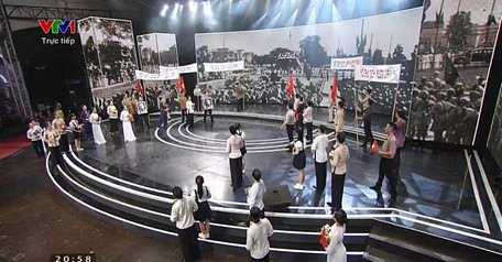 Tái hiện khung cảnh Hồ Chủ tịch đọc bản Tuyên ngôn Độc lập ngày 2/9/1945