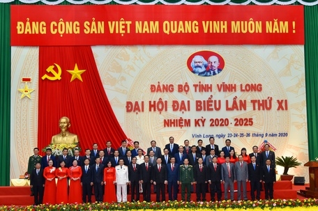 BCH Đảng bộ tỉnh (nhiệm kỳ 2020- 2025) ra mắt đại hội.