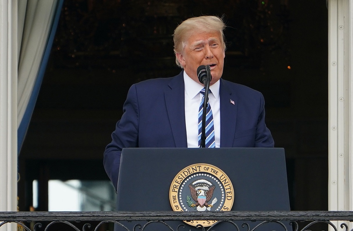 Tổng thống Donald Trump: Mỹ sẽ đánh bại virus SARS-CoV-2.