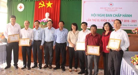 5 đơn vị được khen thưởng có thành tích xuất sắc trong công tác Hội và phong trào Chữ thập đỏ 2020.