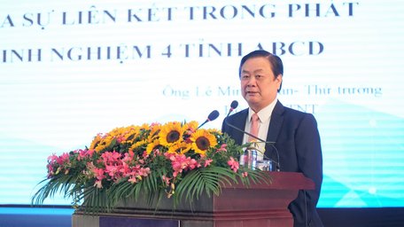 Ông Lê Minh Hoan- Thứ trưởng Bộ Nông nghiệp và PTNT phát biểu về sức mạnh của liên kết trong phát triển ĐBSCL.