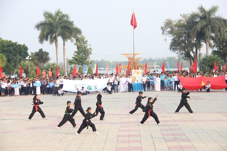 Phong trào luyện tập TDTT thường xuyên góp phần cụ thể hóa mục tiêu “Khỏe để xây dựng và bảo vệ Tổ quốc”. Ảnh minh họa