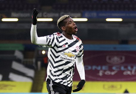 Paul Pogba ăn mừng bàn thắng cho Man Utd - Ảnh: REUTERS