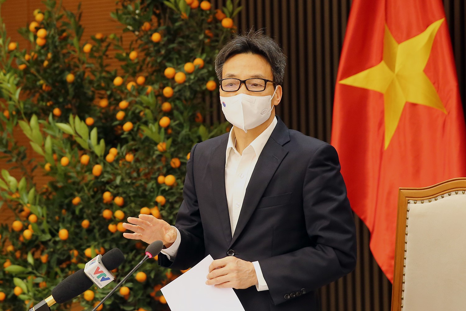 Phó Thủ tướng Vũ Đức Đam: “Đến giờ phút này chúng ta đã giữ được cái Tết an lành trong điều kiện mới”. Ảnh: VGP/Đình Nam
