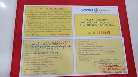  Giấy chứng nhận bảo hiểm bắt buộc TNDS của chủ xe mô tô - xe máy là một trong những loại giấy tờ mà người tham gia giao thông phải mang theo để xuất trình với lực lượng chức năng.