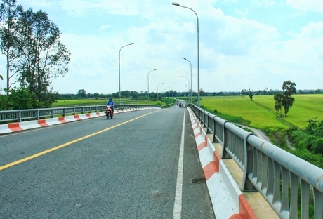 “Bộ ba chính sách vàng” nhiều hy vọng tạo “đường băng” cho ĐBSCL cất cánh.