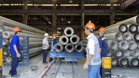 Theo đánh giá chung, hầu hết công ty, doanh nghiệp đều quan tâm đảm bảo ATVSLĐ, tham gia BHTNLĐ đầy đủ cho người lao động.