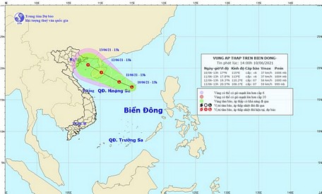 Vị trí và dự báo hướng di chuyển của vùng áp thấp hồi 13 giờ ngày 10/6. Ảnh: KTVN