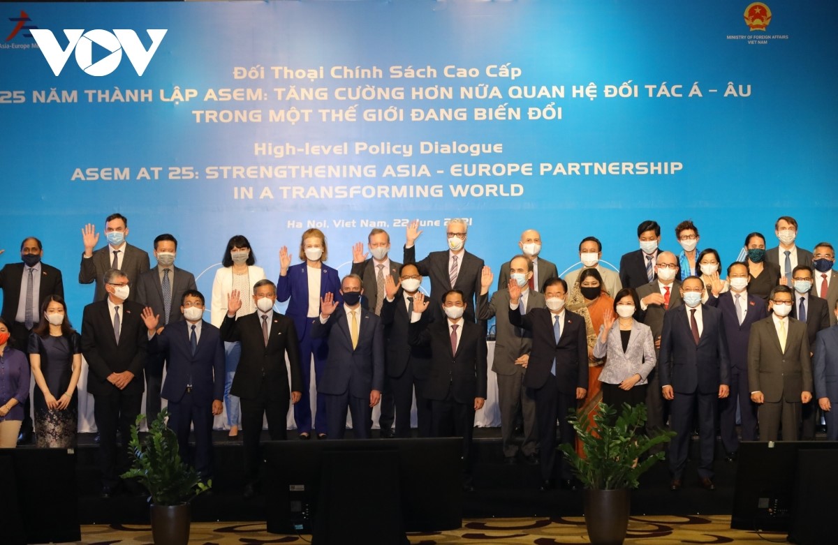 Đối thoại chính sách cao cấp ASEM là sáng kiến của Việt Nam nhân kỷ niệm 25 năm thành lập ASEM (1996 – 2021) và là một trong những hoạt động quan trọng nhất của Diễn đàn trong năm 2021.