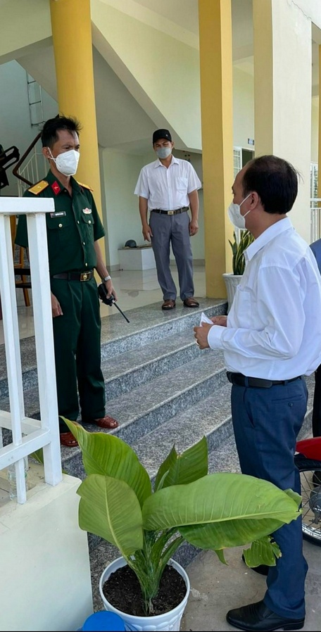 Thăm Trung tâm cách ly xã Thanh Đức (Long Hồ).