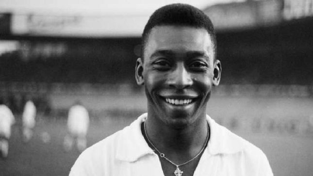 7. Pele | Brazil | 77 bàn thắng/ 92 trận đấu