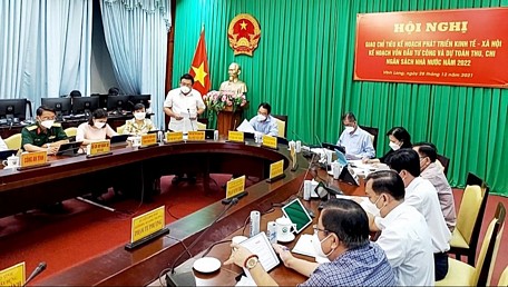 Ông Nguyễn Văn Liệt- Phó Chủ tịch UBND tỉnh phát động thi đua năm 2022.