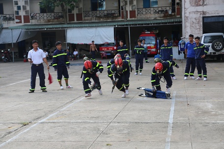 ĐT Vĩnh Long tập luyện để tham gia hội thi. 