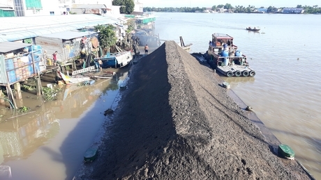 Hiện trường vụ va chạm đường thủy.