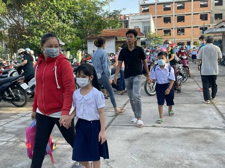 Tất cả học sinh Vĩnh Long có tuần lễ tựu trường để làm quen, ổn định nề nếp trước khi bước vào thời gian học chính thức.