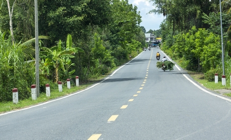 QL54- đoạn Trà Vinh đã thông thoáng, người dân huyện Cầu Kè mừng nhưng chưa vui trọn vẹn vì đoạn qua tỉnh Vĩnh Long “thắt lại”.