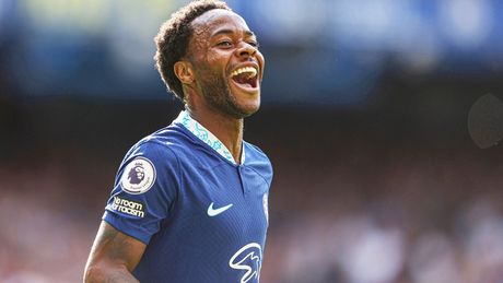 8. Raheem Sterling (Chelsea) | 29.4 triệu USD.