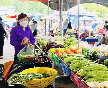 Giá cả hàng hóa đến tay người tiêu dùng cần ở mức hợp lý hơn.