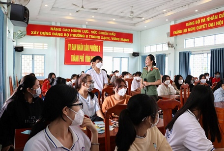 Tuyên truyền, giáo dục pháp luật góp phần xây dựng môi trường sống an toàn, lành mạnh.