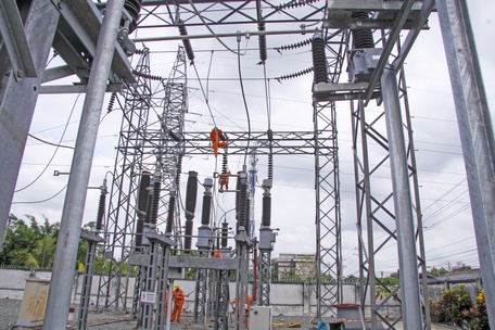 Bảo dưỡng trạm 110kV.