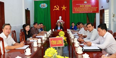 Quang cảnh hội nghị tại điểm cầu tỉnh Vĩnh Long.