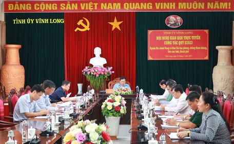 Đại biểu dự hội nghị tại điểm cầu tỉnh Vĩnh Long.