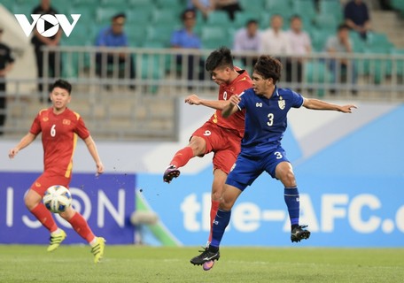 Văn Tùng sẽ là tiền đạo chủ lực của U22 Việt Nam ở SEA Games 32? (Ảnh: Ngọc Duy)